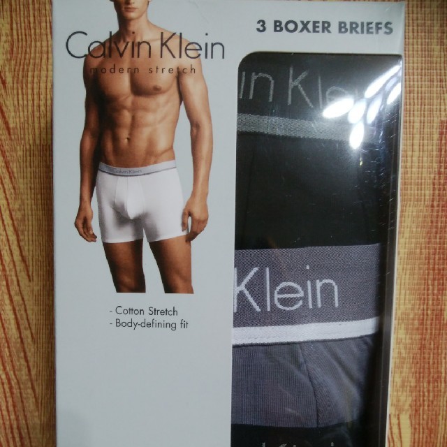 Calvin Klein(カルバンクライン)の新品・未使用
Calvin klein カルバンクライン ボクサーパンツ 3枚 メンズのアンダーウェア(ボクサーパンツ)の商品写真