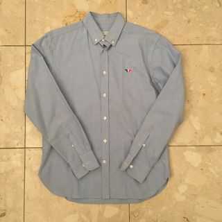 メゾンキツネ(MAISON KITSUNE')のメゾンキツネ OXFORD TRICOLOR FOX PATCH 長袖シャツ(シャツ)