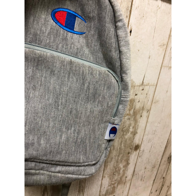 Champion(チャンピオン)のキッズリュック キッズ/ベビー/マタニティのこども用バッグ(リュックサック)の商品写真