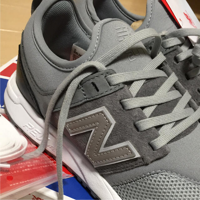 New Balance(ニューバランス)の新品 ビューティ&ユース 別注 ニューバランス 23.5 レディースの靴/シューズ(スニーカー)の商品写真