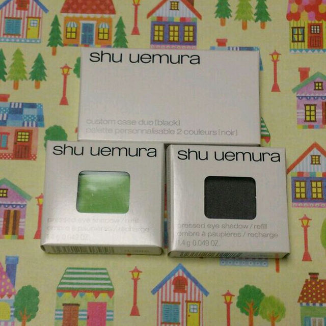 shu uemura(シュウウエムラ)の新品！シュウウエムラのアイシャドー コスメ/美容のベースメイク/化粧品(アイシャドウ)の商品写真