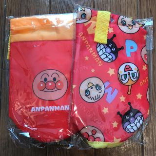 アンパンマン(アンパンマン)の【新品】アンパンマンペットボトルホルダー2種類(キャラクターグッズ)