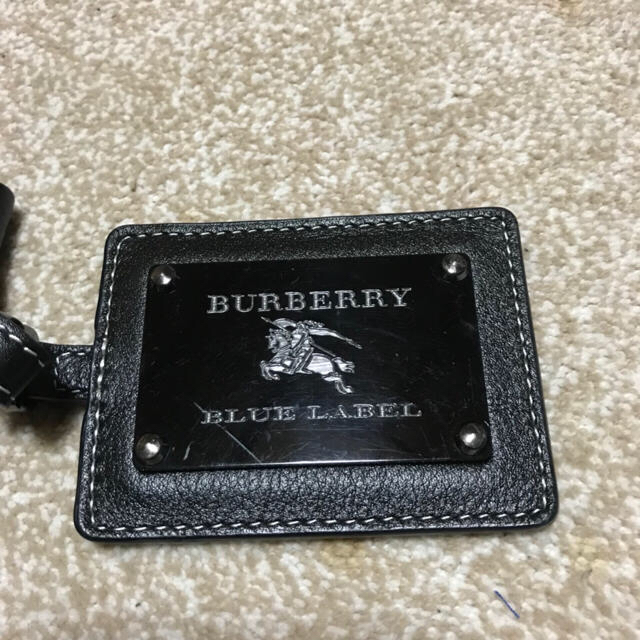 BURBERRY by あぽろs shop｜バーバリーならラクマ - Burberryショルダーバッグの通販 得価正規品