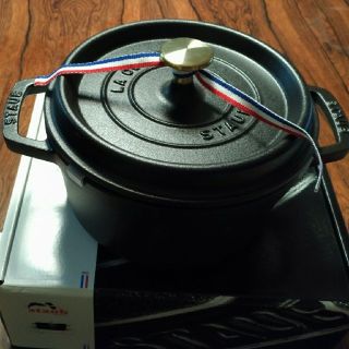 ストウブ(STAUB)のMIO様専用 Staubココットラウンド20cm 新品(鍋/フライパン)