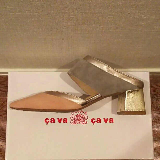 cavacava(サヴァサヴァ)の新品未使用箱付き サヴァサヴァ ミュール レディースの靴/シューズ(ミュール)の商品写真