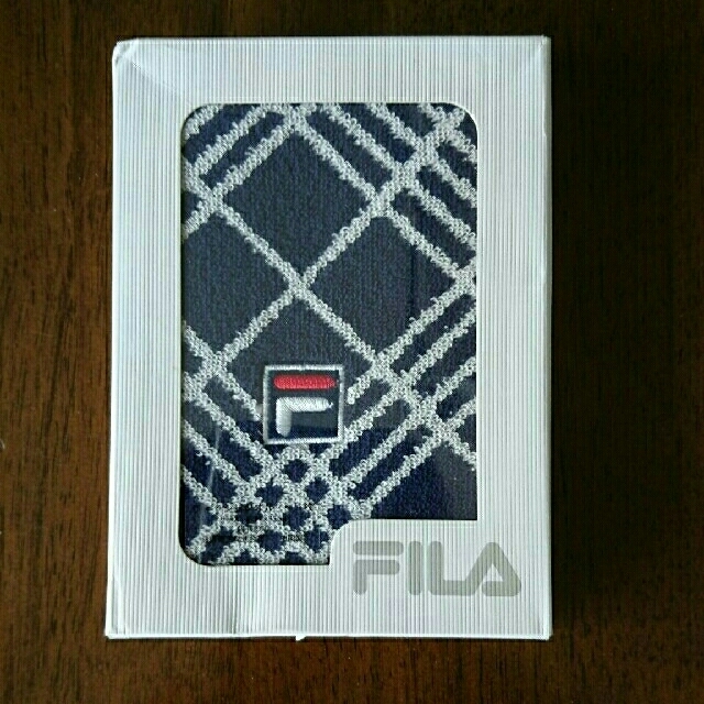 FILA(フィラ)の【新品未使用】FILA  ハンドタオル レディースのファッション小物(ハンカチ)の商品写真