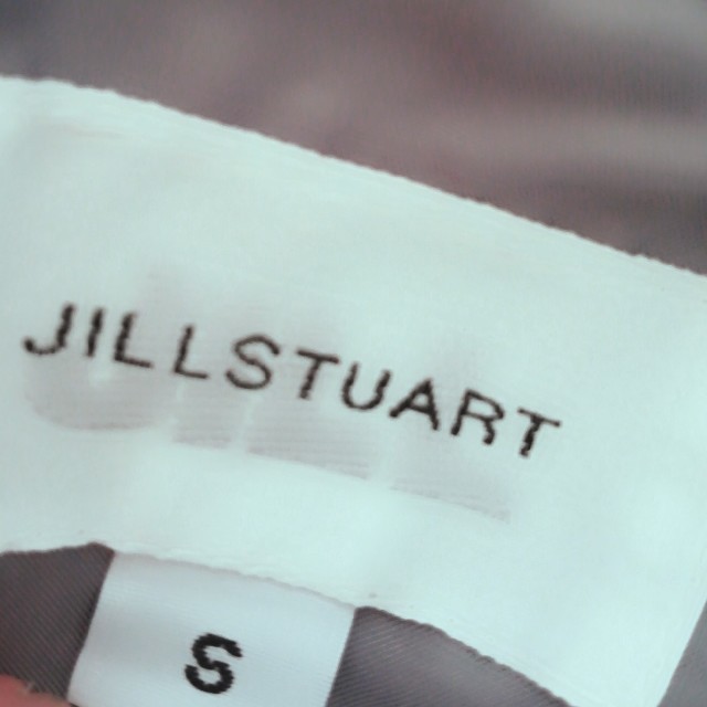 JILLSTUART(ジルスチュアート)の【お値下げ中】JILL STUART　ワンピース　グレー　ジルスチュアート レディースのワンピース(ミニワンピース)の商品写真