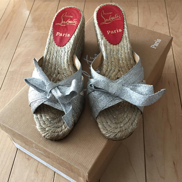 Christian Louboutin(クリスチャンルブタン)のクリスチャンルブタン サンダル レディースの靴/シューズ(サンダル)の商品写真