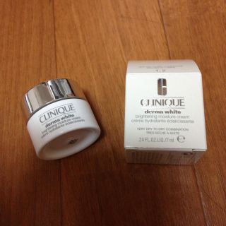 クリニーク(CLINIQUE)のクリニーク美白クリーム☆(その他)