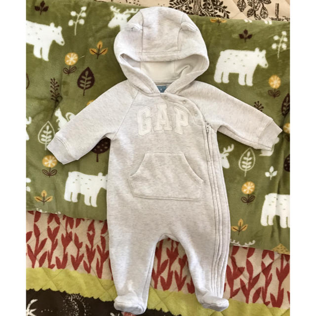 babyGAP(ベビーギャップ)のbaby Gap くま耳付きカバーオール キッズ/ベビー/マタニティのベビー服(~85cm)(カバーオール)の商品写真