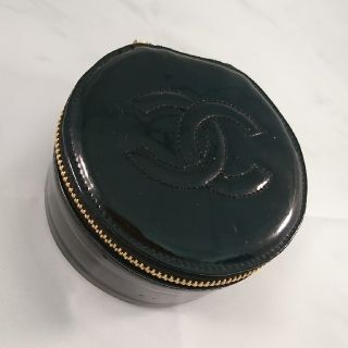 シャネル(CHANEL)の美品★ヴィンテージ シャネル エナメル アクセサリーケース 小物入れ ブラック (その他)