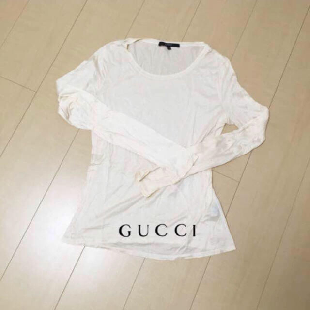 Gucci(グッチ)のGUCCI レディースのトップス(Tシャツ(長袖/七分))の商品写真