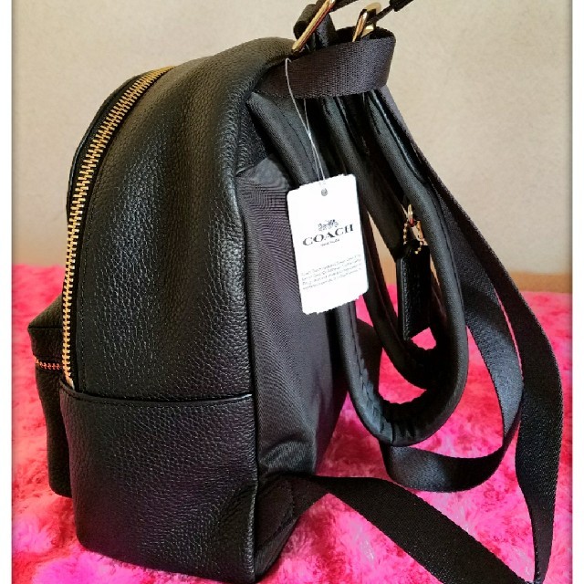 週末限定セールcoachミニリュック 1