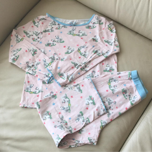 Cath Kidston(キャスキッドソン)のキャスキッドソン パジャマ 3-4歳 キッズ/ベビー/マタニティのキッズ服女の子用(90cm~)(パジャマ)の商品写真