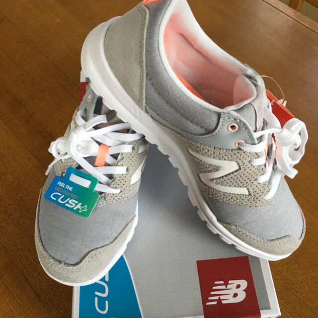 New Balance(ニューバランス)のリラ子様専用♡ニューバランス315 ☆新品未使用品☆24cm レディースの靴/シューズ(スニーカー)の商品写真