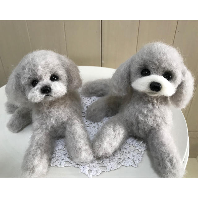 羊毛フェルト トイプードル【シルバー】の通販 by ついてる's 羊毛フェルト トイプードル【シルバー】の通販 by ついてる's
