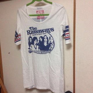 ヒステリックグラマー(HYSTERIC GLAMOUR)のHYS♡RUNNAWAYS♡Tワンピ(Tシャツ(半袖/袖なし))