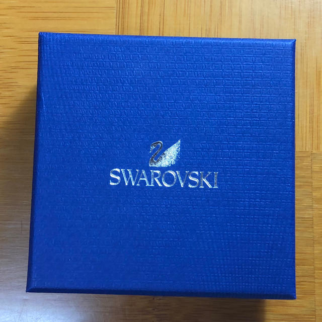 SWAROVSKI  ノベルティピアス