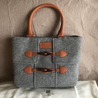 ケイトスペードニューヨーク(kate spade new york)の新品タグ付き★katespade★トートバッグ！フルラ、コーチ、ダコタ、クロエ(トートバッグ)