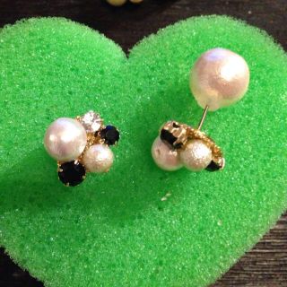 ハンドメイドピアス(ピアス)