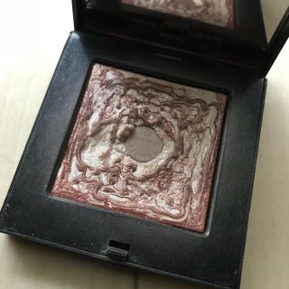 ボビイブラウン(BOBBI BROWN)のハイライティングパウダー(フェイスパウダー)