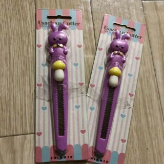 スイマー(SWIMMER)のレア！★SWIMMER★ウサギとキノコのカッター2本セット(はさみ/カッター)