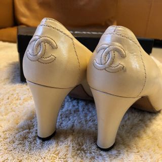 シャネル(CHANEL)のCHANEL ピンクベージュ パンプス(ハイヒール/パンプス)