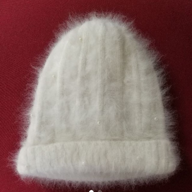ニット帽　帽子　アンゴラ レディースの帽子(ニット帽/ビーニー)の商品写真
