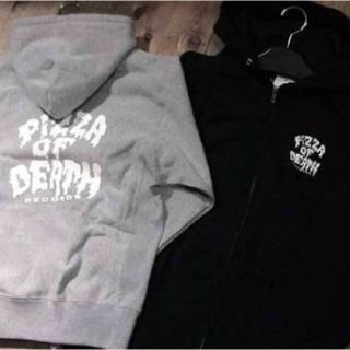 ハイスタンダード(HIGH!STANDARD)のPIZZA OF DEATH  ZIP HOODIE  ピザ パーカー 黒(パーカー)