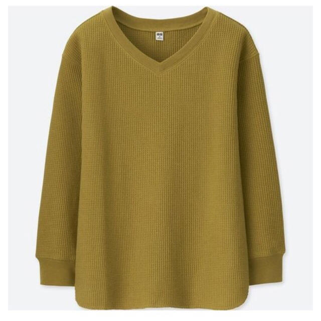 UNIQLO(ユニクロ)の新品 ユニクロ ワッフルVネックT  Mサイズ オリーブ レディースのトップス(カットソー(長袖/七分))の商品写真