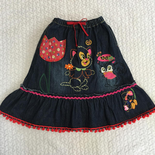 GrandGround(グラグラ)のチェリッチュ デニムスカート 110size キッズ/ベビー/マタニティのキッズ服女の子用(90cm~)(スカート)の商品写真