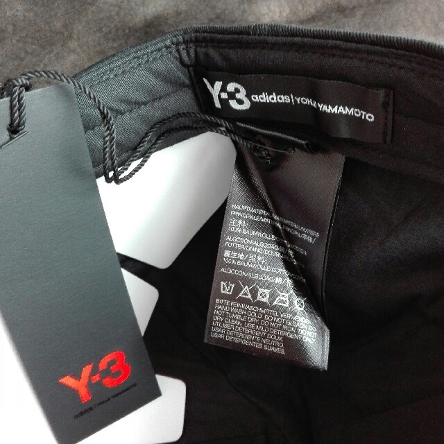 Y-3(ワイスリー)のY-3 キャップ メンズの帽子(キャップ)の商品写真