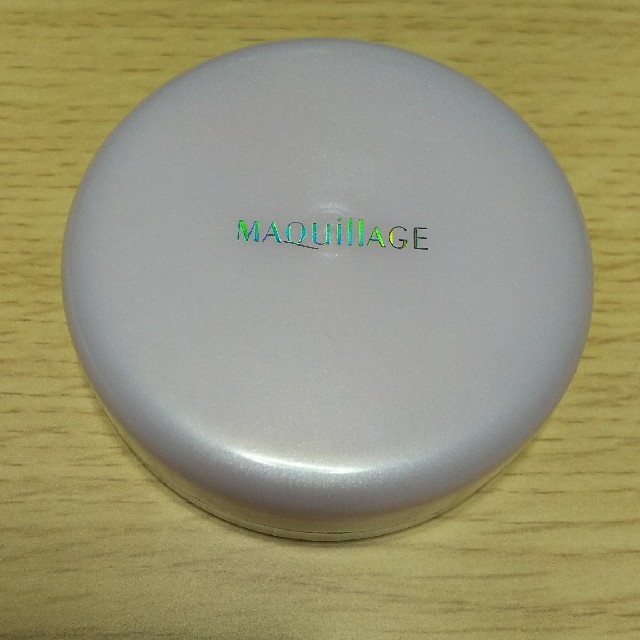 MAQuillAGE(マキアージュ)のMAQuillAGE フィニッシュパウダー コスメ/美容のベースメイク/化粧品(フェイスパウダー)の商品写真