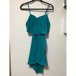 ビーシービージーマックスアズリア(BCBGMAXAZRIA)のBCBGMAXAZRIA ワンピース XS エメラルドグリーン 背中あき 0(ミニワンピース)