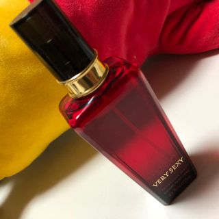 ヴィクトリアズシークレット(Victoria's Secret)のVICTORIA'S SECRET VERY SEXY(香水(女性用))