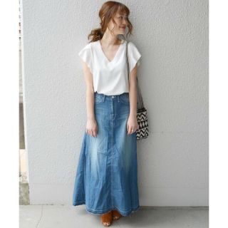 カージュ(Khaju)のkhaju＊Vネックチューリップスリーブトップス17SS◇(カットソー(半袖/袖なし))