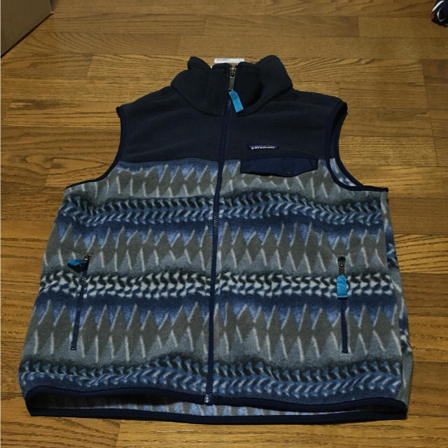 patagonia(パタゴニア)のパタゴニアシンチラスナップtベスト メンズのジャケット/アウター(ブルゾン)の商品写真