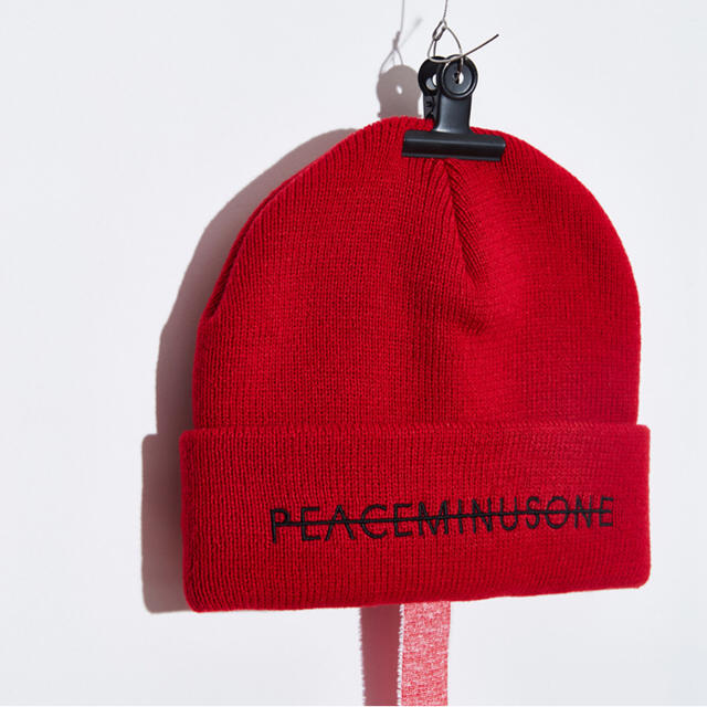 PEACEMINUSONE(ピースマイナスワン)の新品【 PEACEMINUSONE 】PMO ニットキャップ #2 CAP メンズの帽子(キャップ)の商品写真