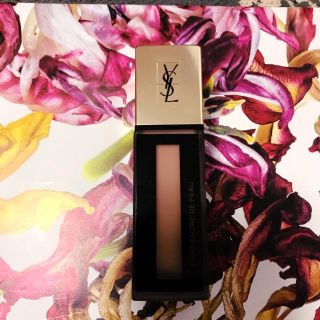 イヴサンローランボーテ(Yves Saint Laurent Beaute)のクルミ様タンアクンルドポーファンデーション♡(ファンデーション)