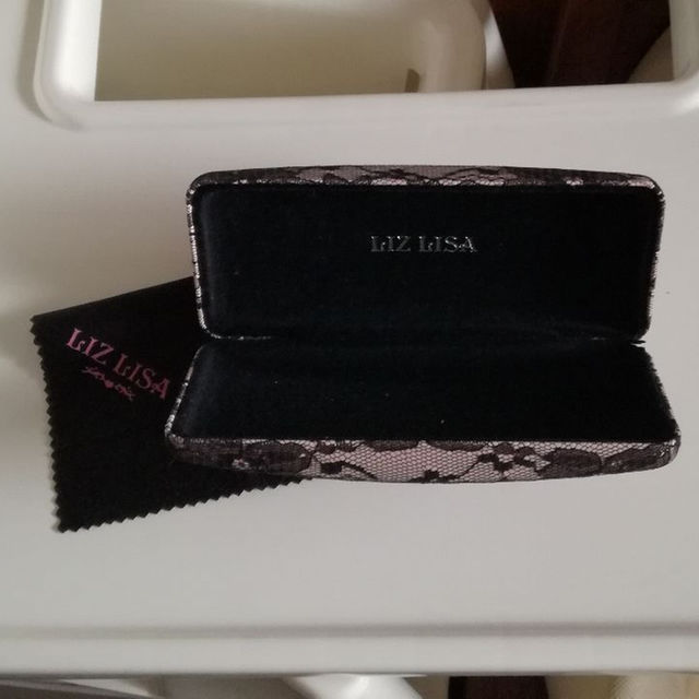 LIZ LISA(リズリサ)の眼鏡ケース　LIZLISA レディースのファッション小物(その他)の商品写真