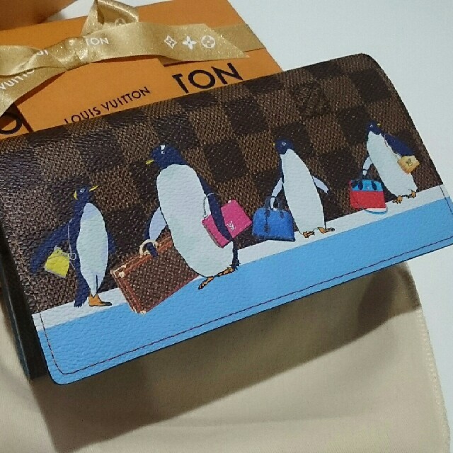 LOUIS VUITTON(ルイヴィトン)の 値下げ  ヴィトン    ペンギン 財布  極上品 2017 新作 限定品 レディースのファッション小物(財布)の商品写真