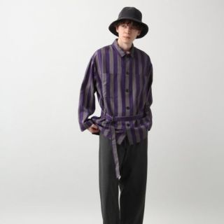 ハレ(HARE)のROBERT GELLER Collaboration/belt coat(シャツ)