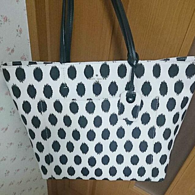 kate spade new york(ケイトスペードニューヨーク)の★超美品！ケイトスペードのバッグ★ レディースのバッグ(トートバッグ)の商品写真