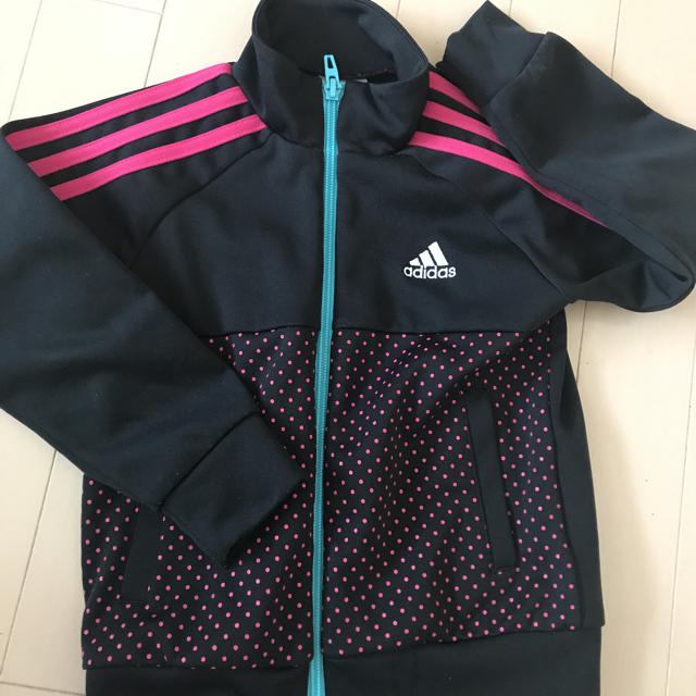 adidas(アディダス)のアディダス ジャージ 黒  美品 90 100  110 キッズ/ベビー/マタニティのキッズ服女の子用(90cm~)(ジャケット/上着)の商品写真