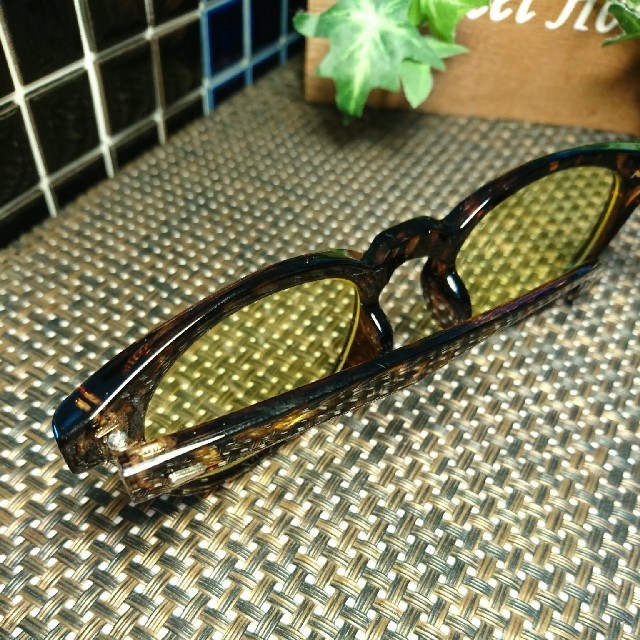 ZC カラーメガネ イエロー(度なし) レディースのファッション小物(サングラス/メガネ)の商品写真