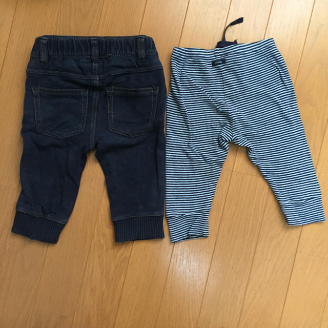 babyGAP(ベビーギャップ)のbabygapパンツ70 2枚セット キッズ/ベビー/マタニティのベビー服(~85cm)(パンツ)の商品写真