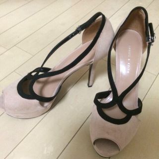 チャールズアンドキース(Charles and Keith)の＊CHARLS&KEITH＊パンプス(ハイヒール/パンプス)