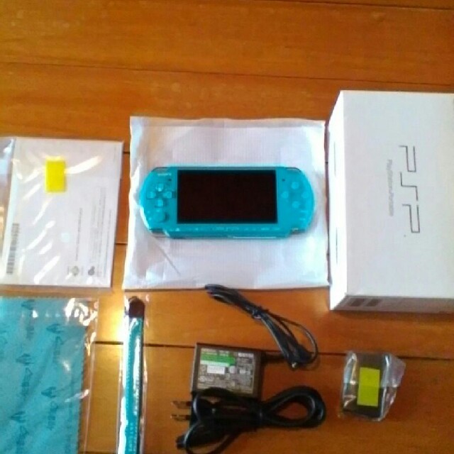 psp3000  新品未使用