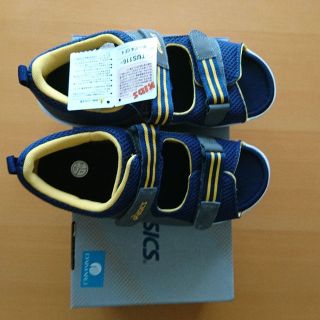 アシックス(asics)の専用です！新品  アシックス キッズサンダル 21.5(サンダル)