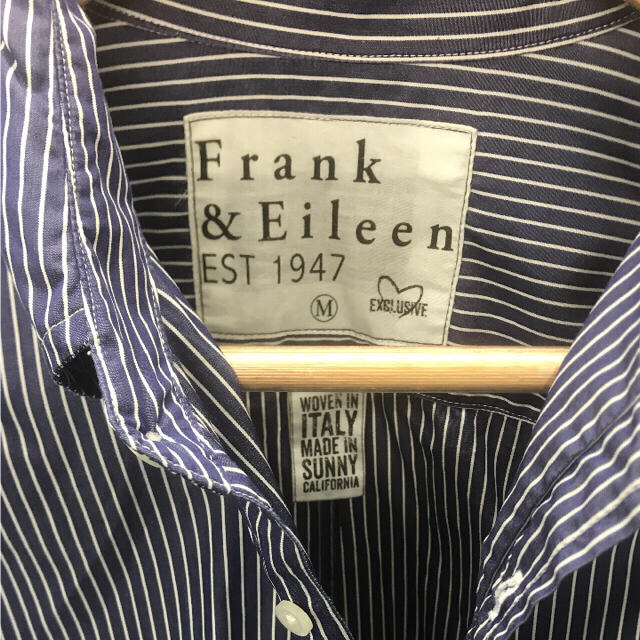 Frank&Eileen(フランクアンドアイリーン)のM 美品 frank&eileen ネイビー ストライプシャツ メンズのトップス(シャツ)の商品写真